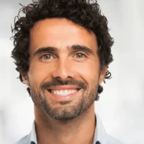 Victor M.